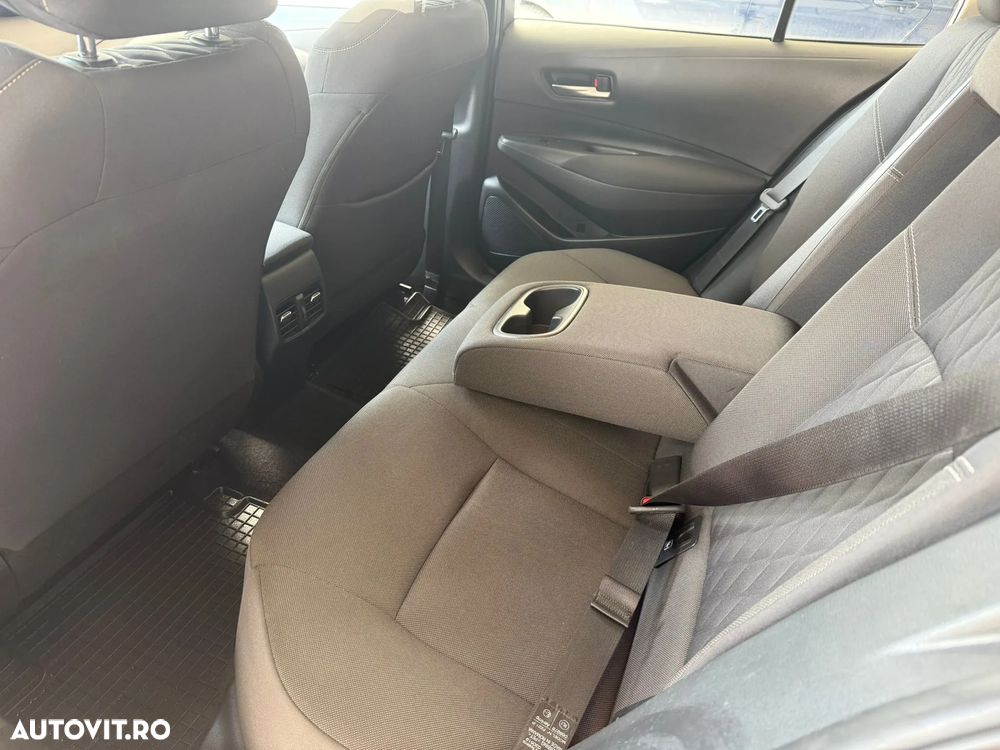 Toyota Corolla 1.6 CVT Business - 10