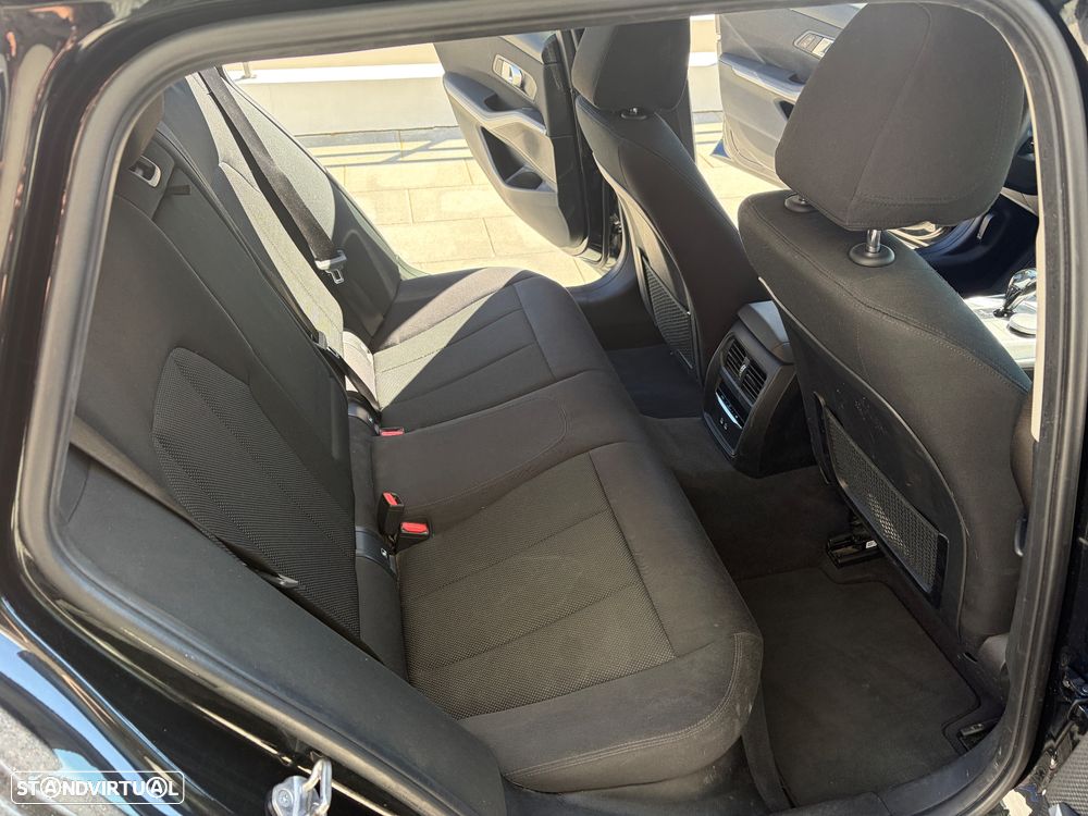 BMW 330 e Corporate Edition Auto - 24