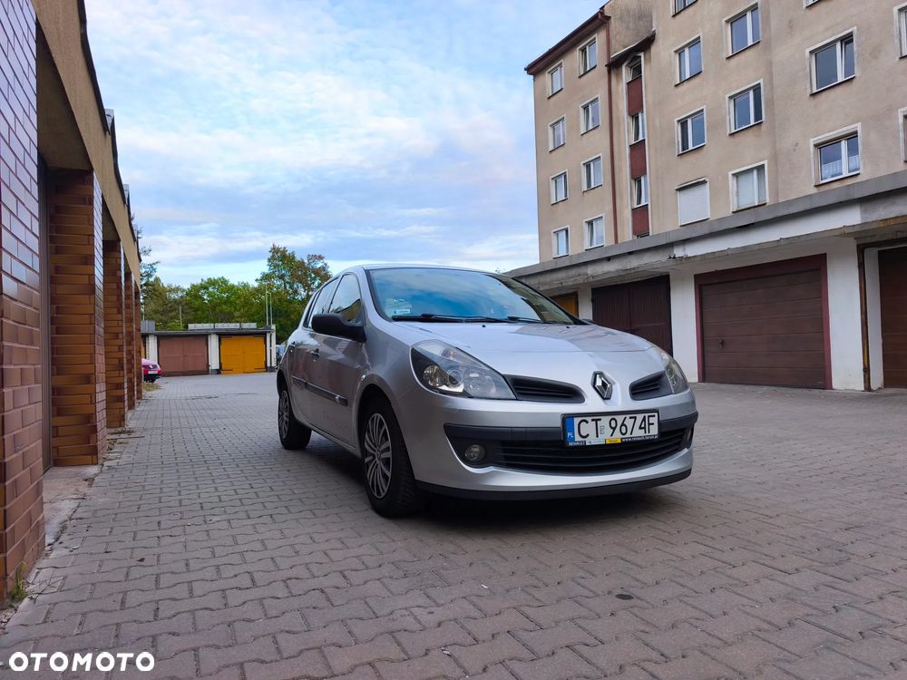 Renault Clio - 3
