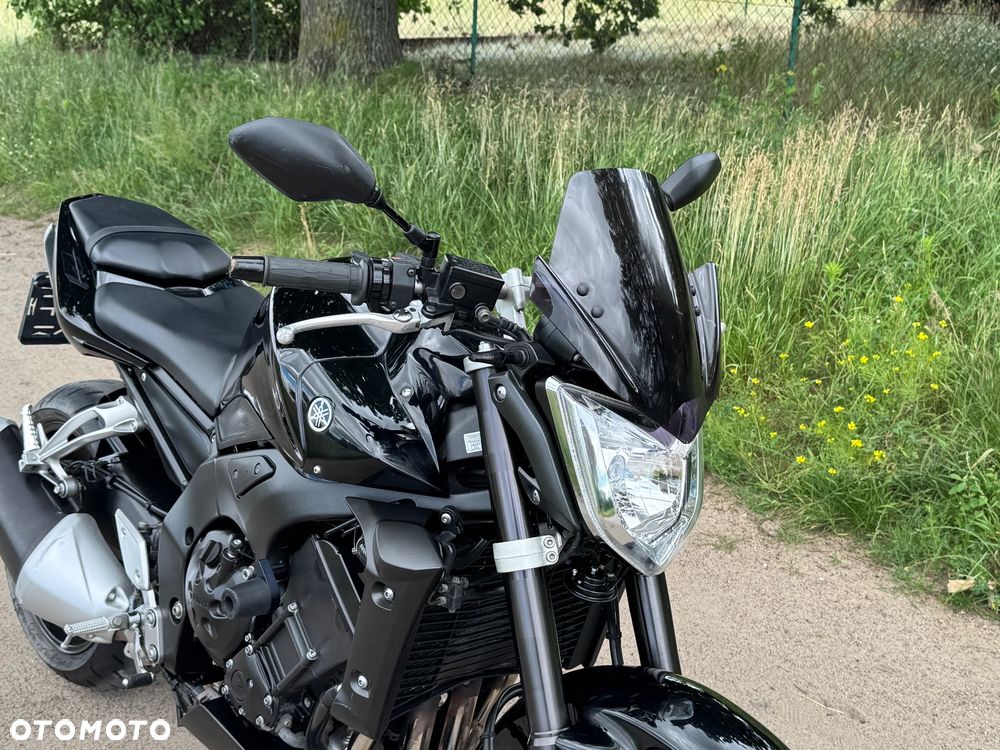 Yamaha FZ - 7