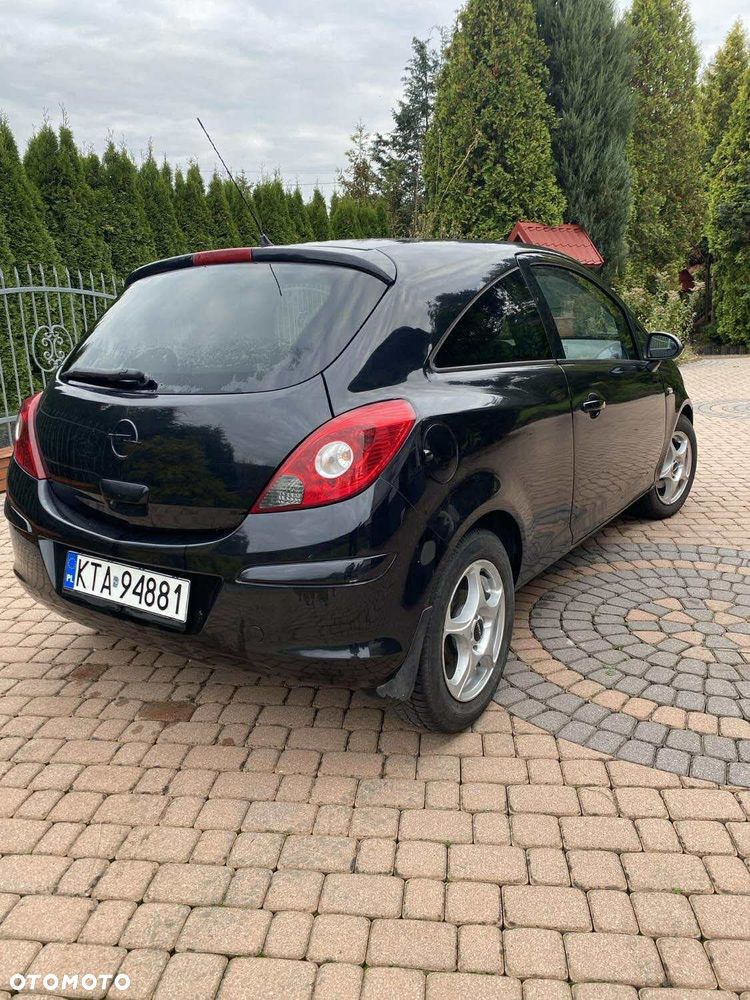 Opel Corsa 1.2 16V Essentia - 3