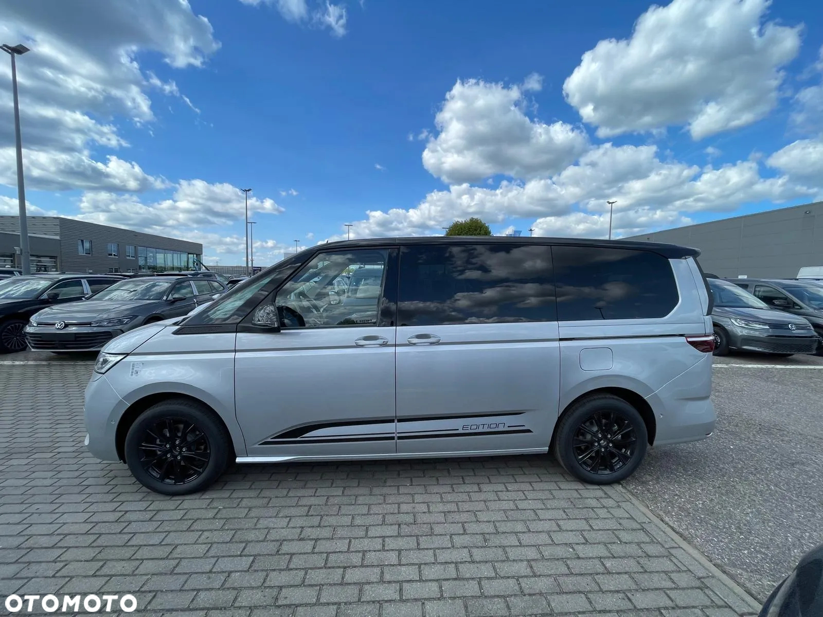 Volkswagen Multivan 2.0 TDI L2 Edition DSG - 10