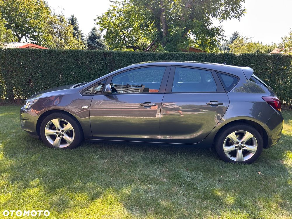 Opel Astra 1.4 T Cosmo - 6