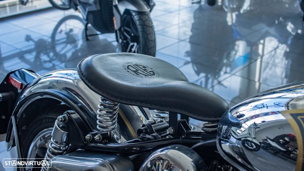 Royal Enfield Classic 500 - 6