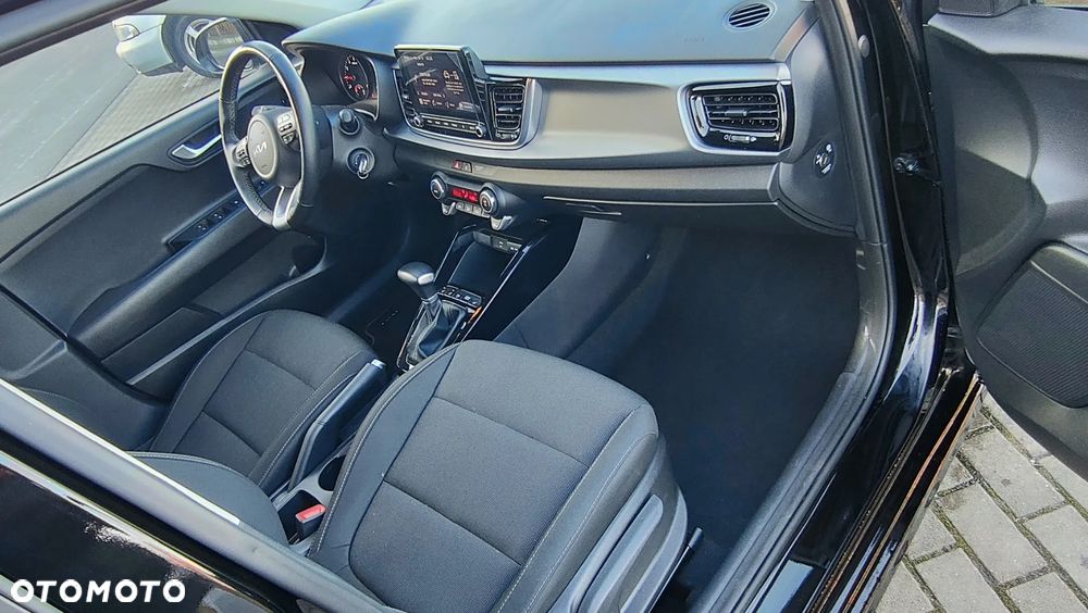 Kia Rio - 13