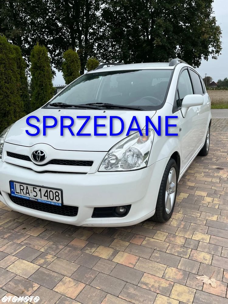 Toyota Corolla Verso 1.8 Prestige - 1