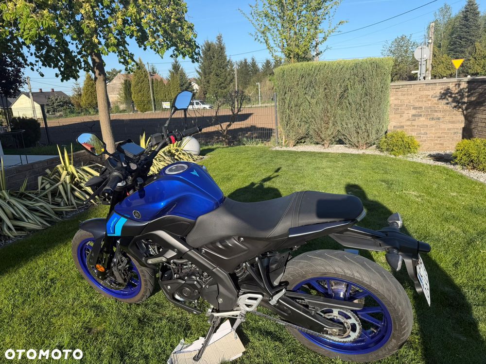 Yamaha MT - 16