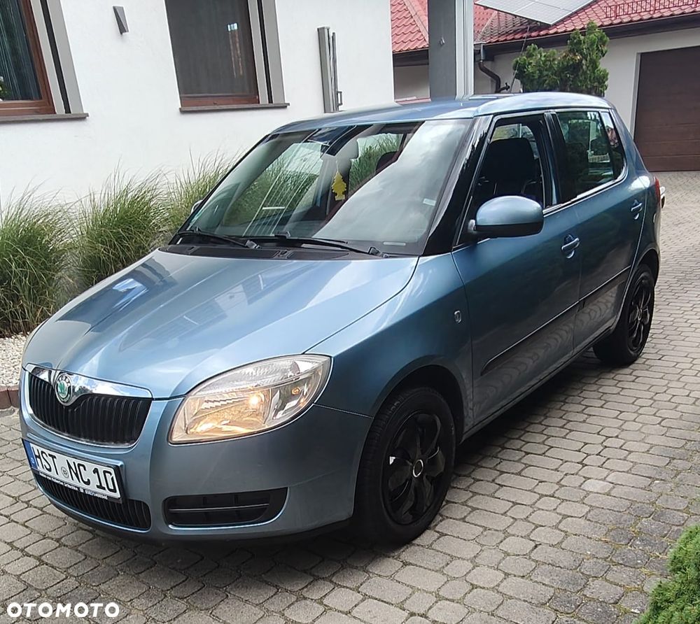 Skoda Fabia 1.2 HTP COOL EDITION - 2