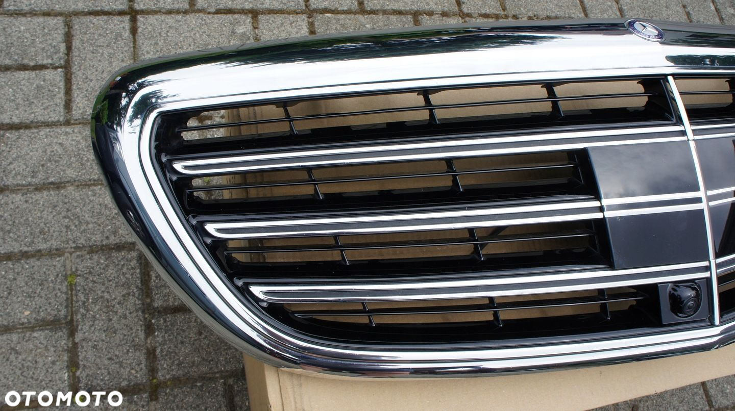 ATRAPA PRZEDNIA GRILL RADAR KAMERA MERCEDES E KLASA W213 - 2