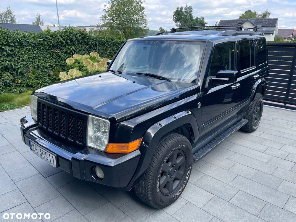 Jeep Commander 5.7 V8 Overland - 4
