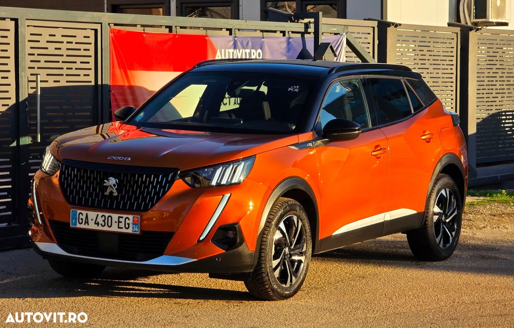 Peugeot 2008 PureTech 130 EAT8 GT Pack - 7