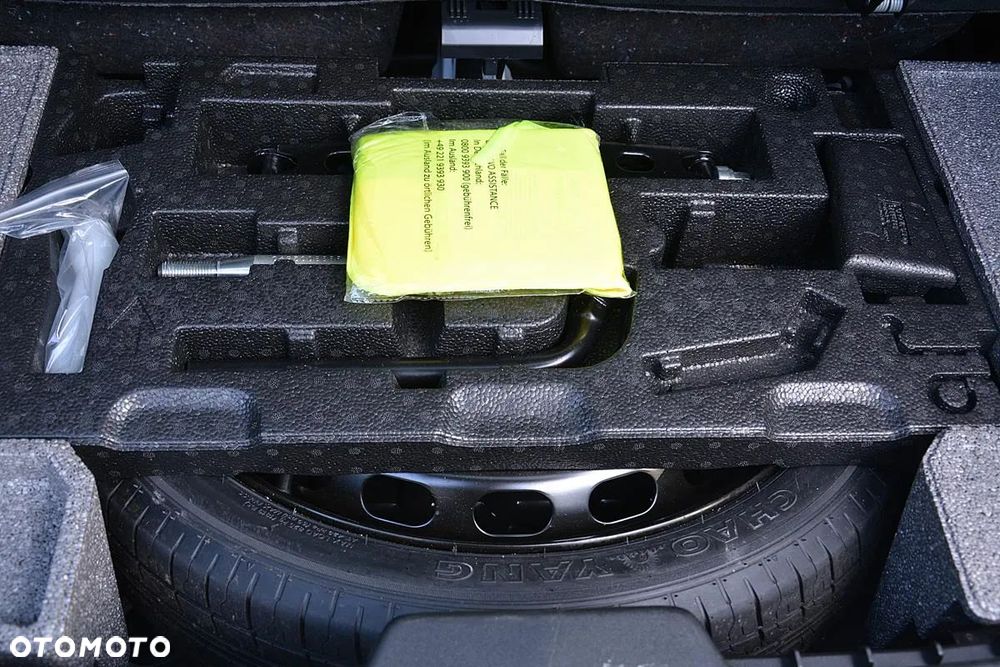 Volvo XC 90 B5 D AWD Geartronic RDesign - 38