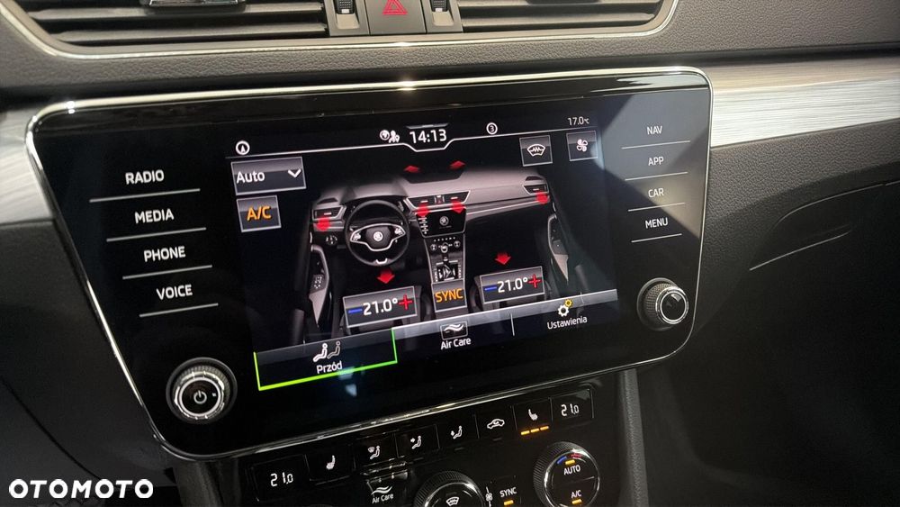 Skoda Superb 2.0 TDI SCR Ambition DSG - 22