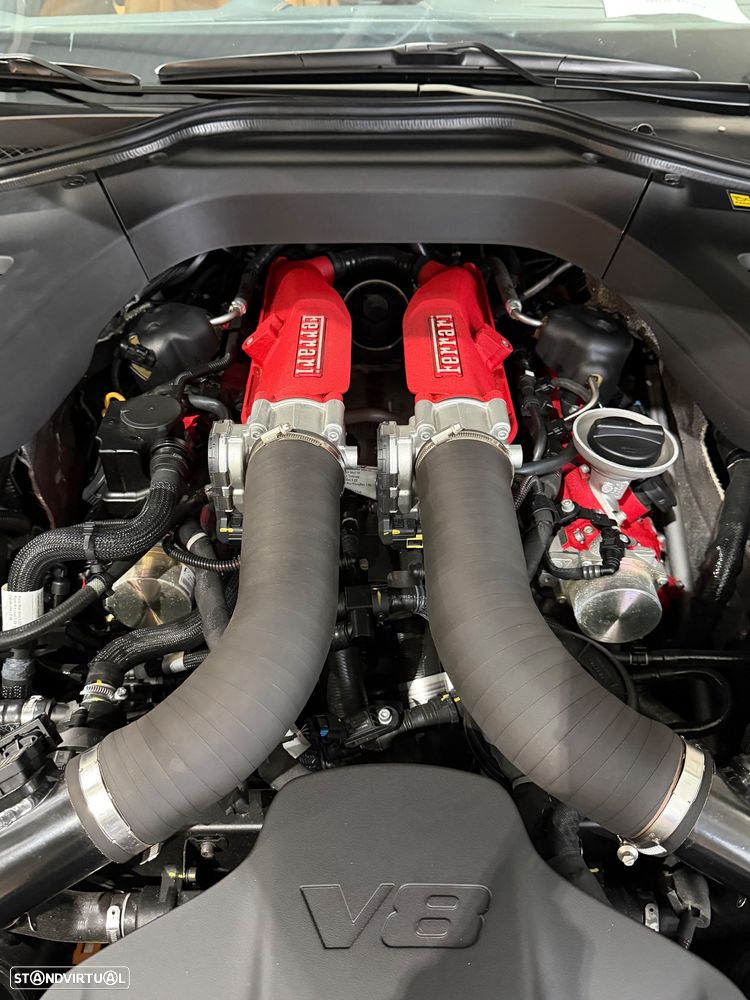 Ferrari GTC4 Lusso - 45