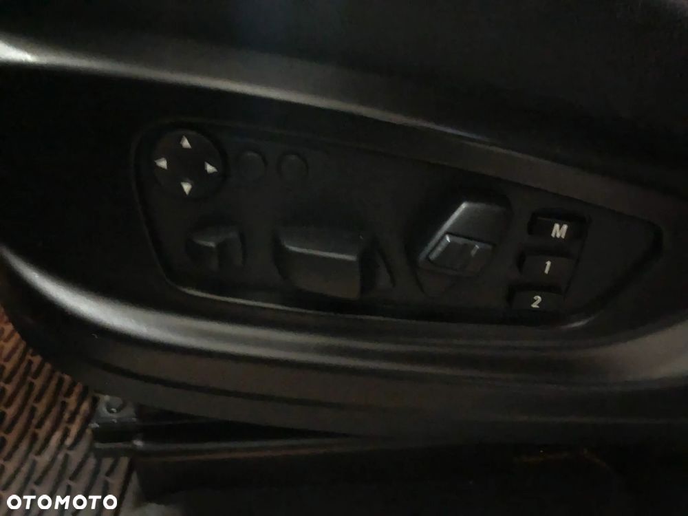 BMW X5 3.5d xDrive - 34