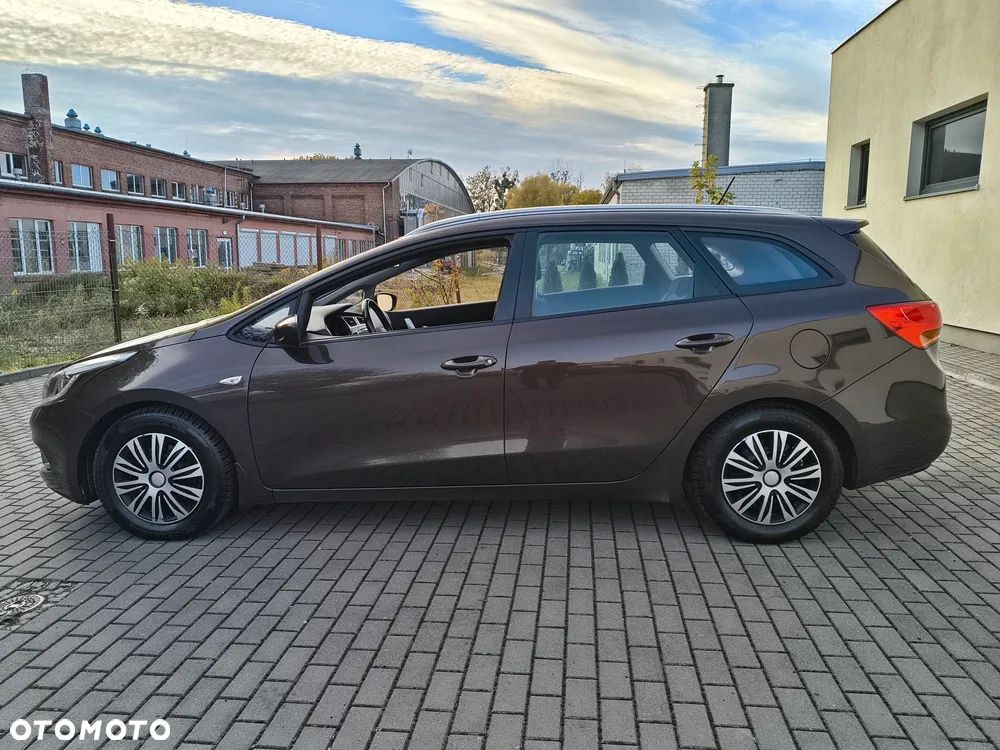 Kia Ceed Cee'd 1.6 CRDi S - 4