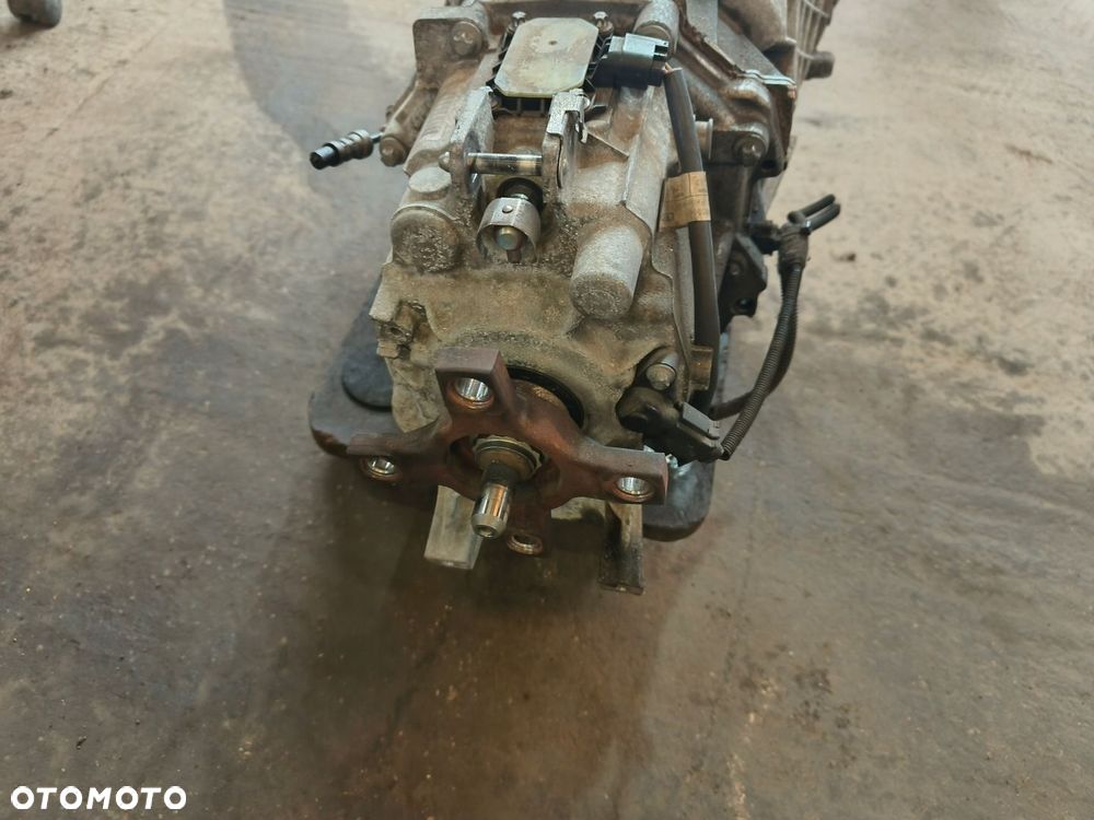 MERCEDES C E KLASA W204 W212 SKRZYNIA BIEGÓW MANUALNA 711670 2.2 CDI - 4