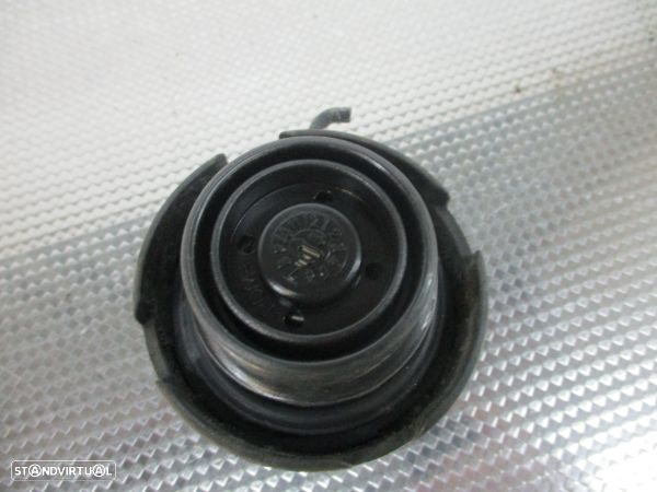 Tampa / Tampao Combustivel  Volkswagen Touran (1T1, 1T2) - 4