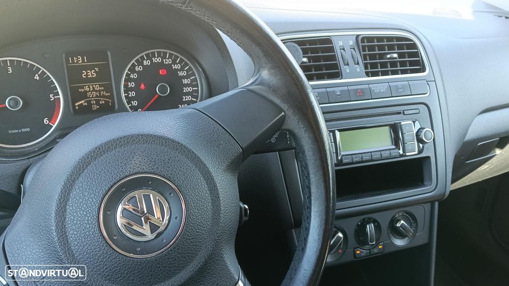VW Polo - 5