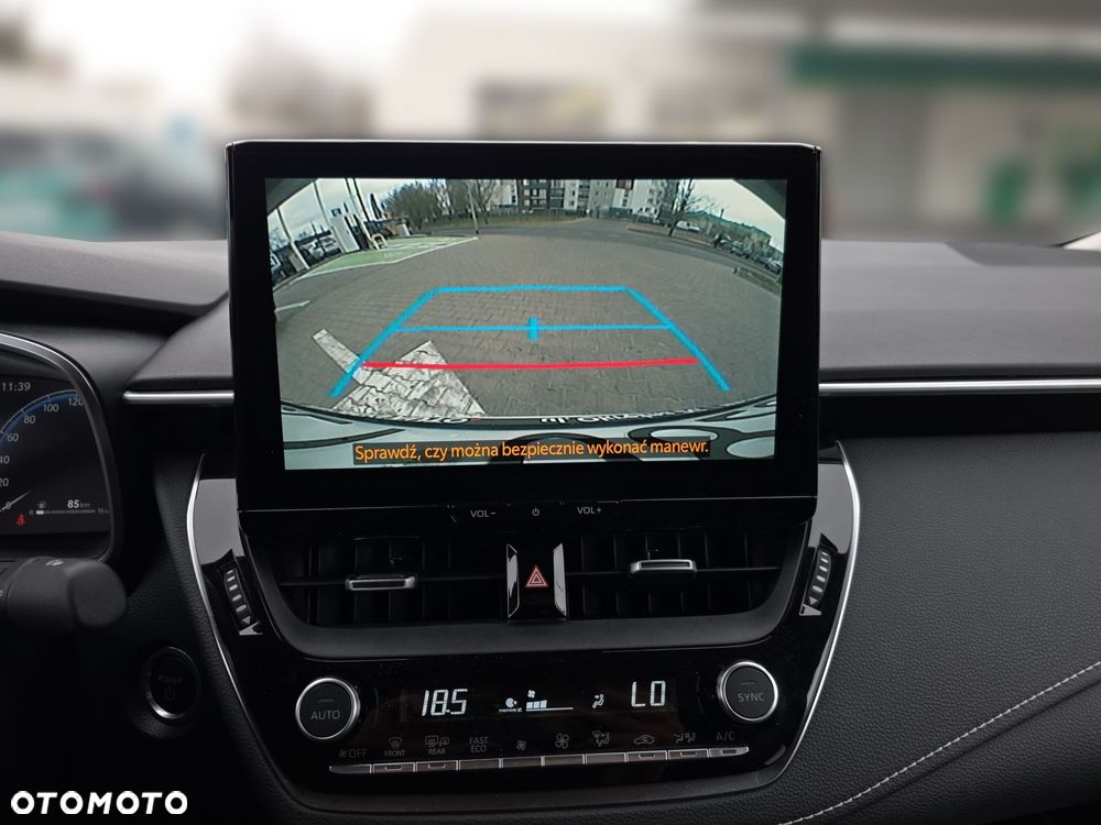 Toyota Corolla 1.8 Hybrid Style - 19