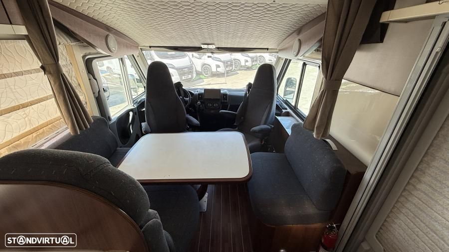 McLouis Nevis 876G 2.3 MJ 150cv c.central - 40