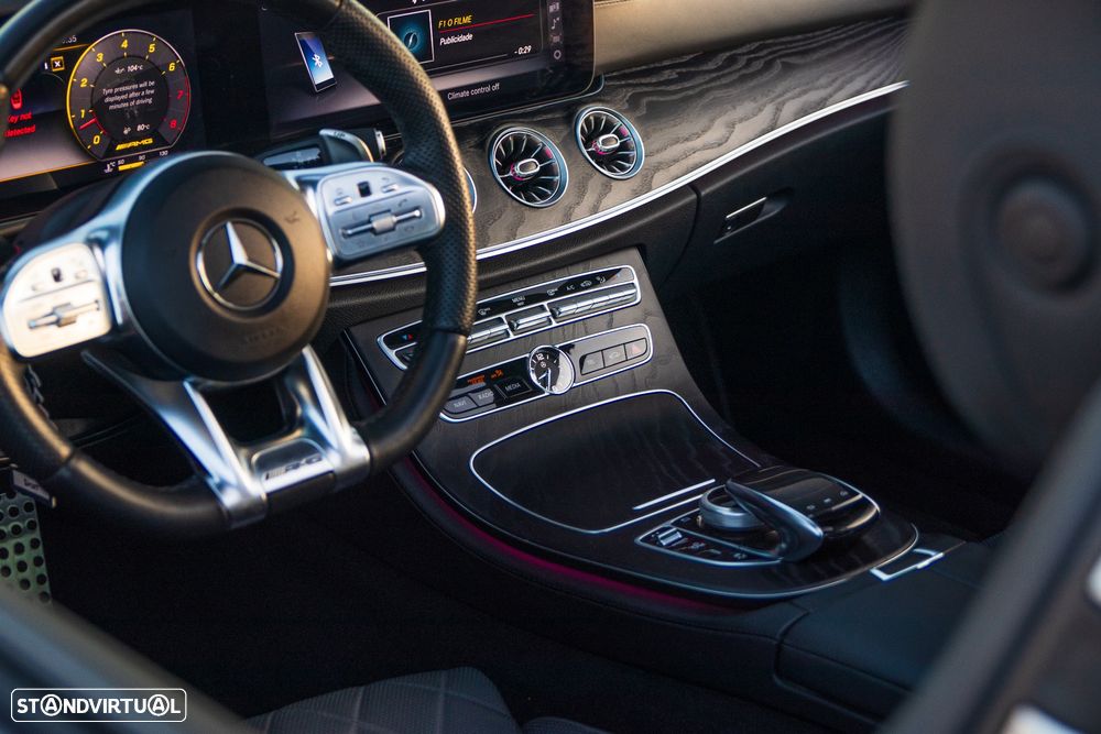 Mercedes-Benz E 53 AMG 4-Matic+ - 22