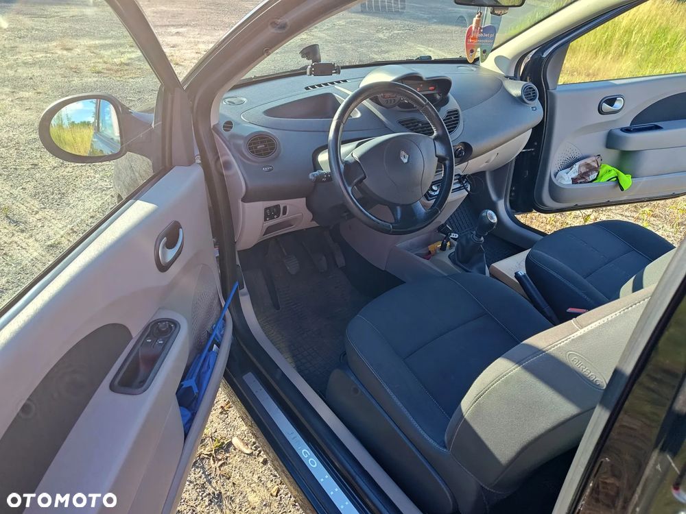 Renault Twingo 1.2 16V Night & Day - 8