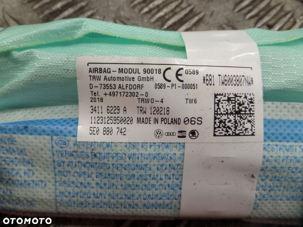 skoda octavia iii 3 airbag poduszka kurtyna powietrzna prawa 5e0880742 - 4