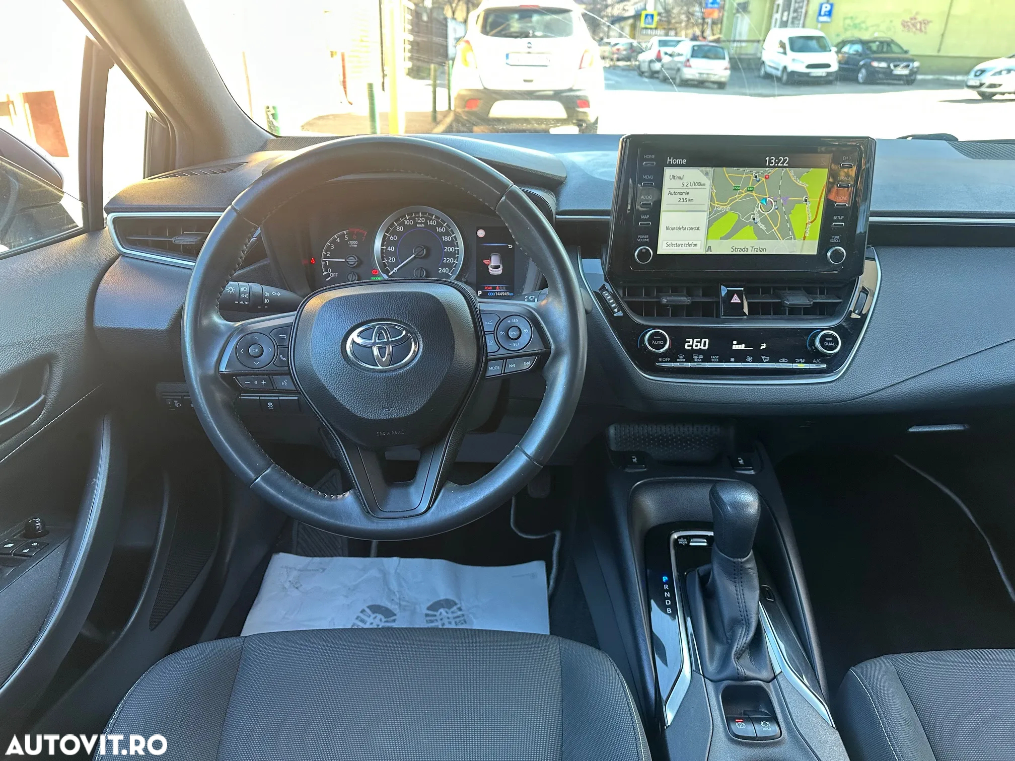 Toyota Corolla 1.8 Hybrid Business Edition - 27