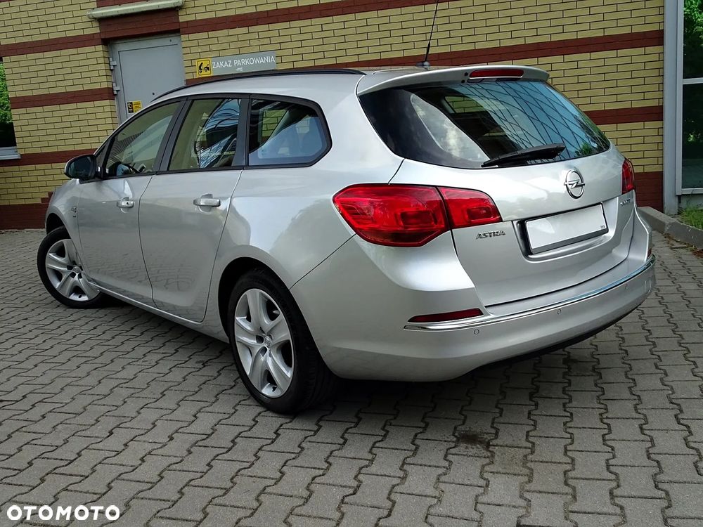 Opel Astra 1.4 Turbo ecoFLEX Start/Stop ENERGY - 4