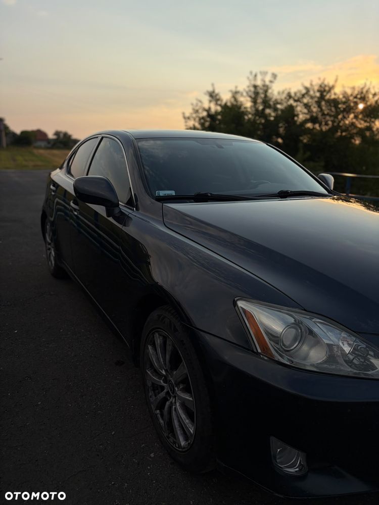 Lexus IS 250 Elegance - 3