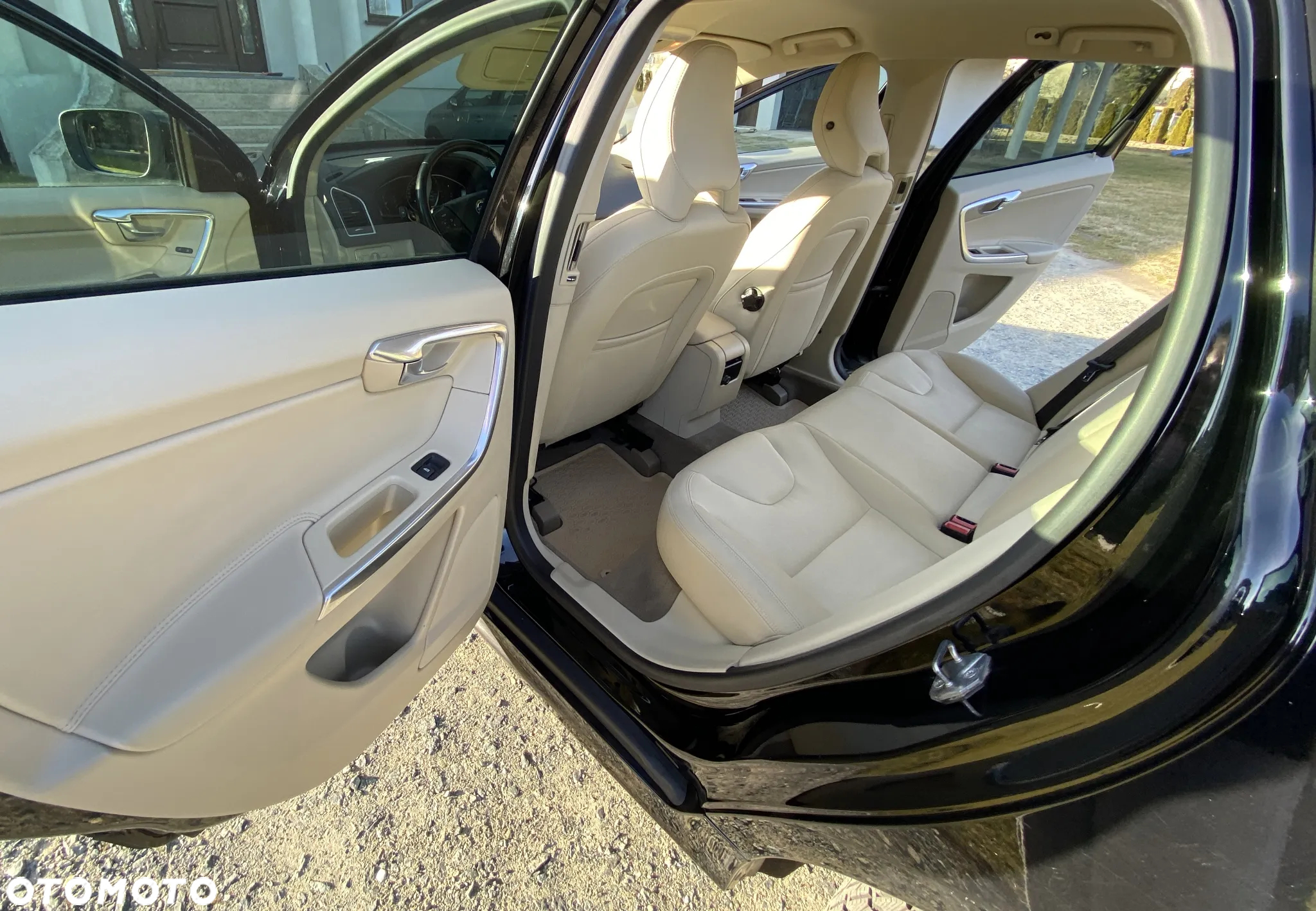 Volvo XC 60 - 16
