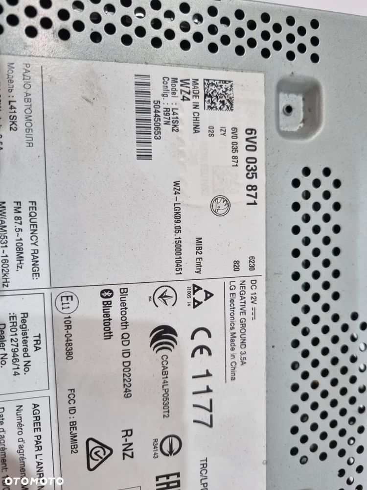 SKODA FABIA III RADIO WYŚWIETLACZ 6V0035871 - 5