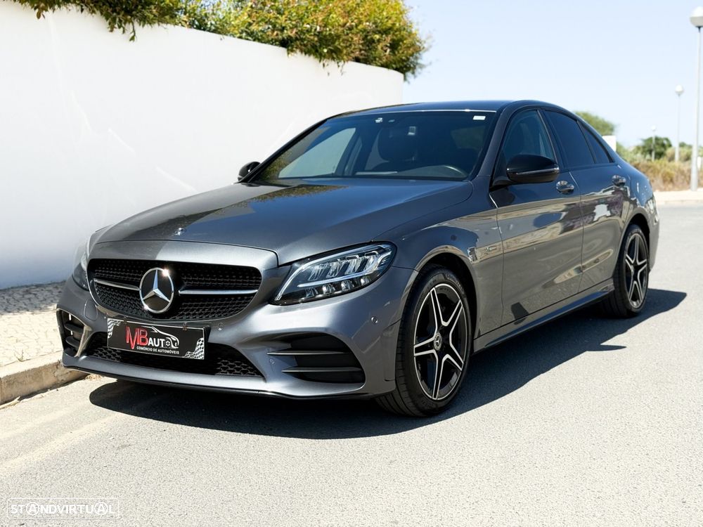 Mercedes-Benz C 300 de AMG Line - 2