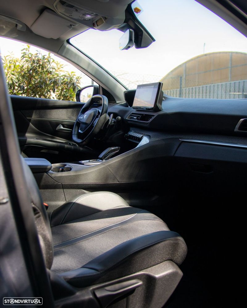 Peugeot 3008 1.6 Hybrid Allure Pack e-EAT8 - 7