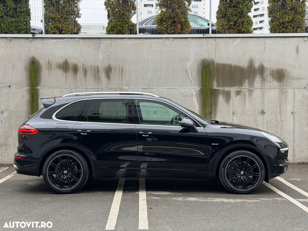 Porsche Cayenne Diesel Platinum Edition - 11