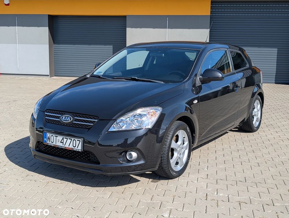 Kia Ceed ver-1-6-silver-x - 8