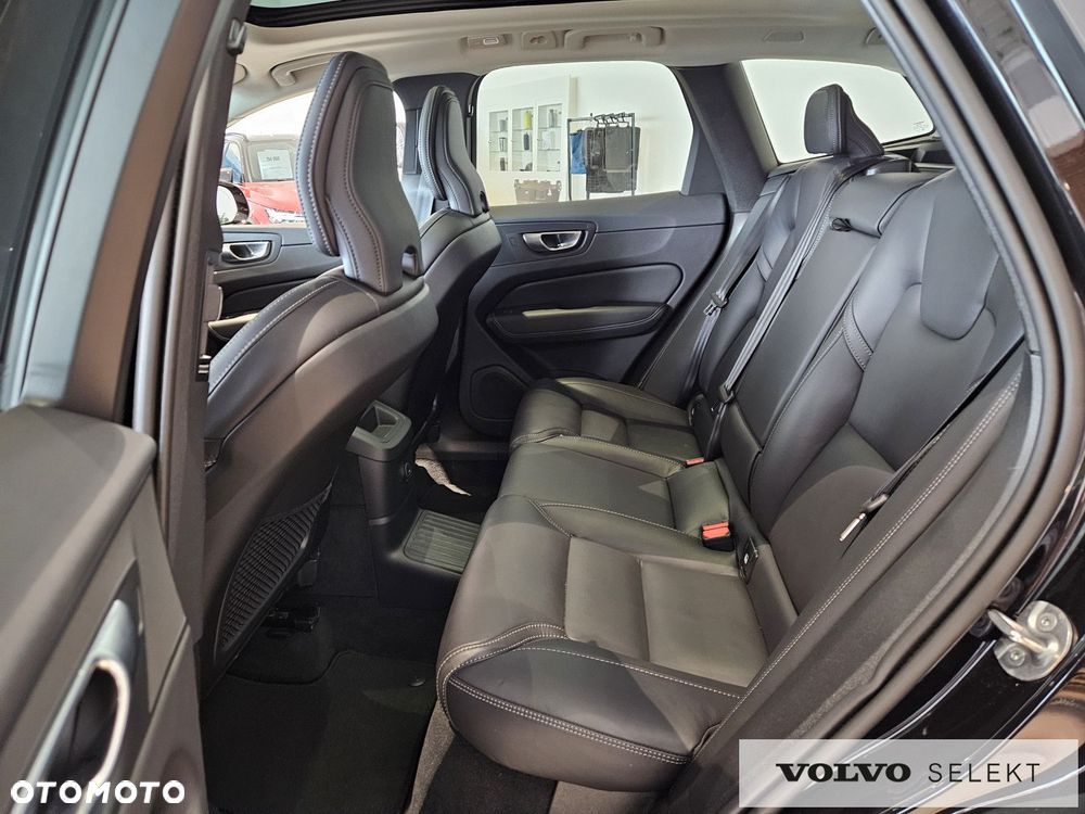 Volvo XC 60 - 30