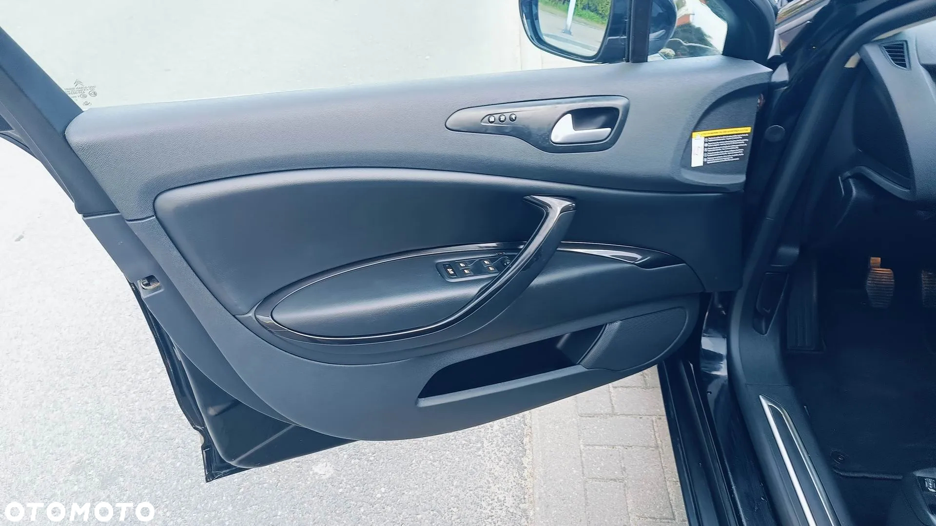 Citroën C5 Tourer HDi 170 Biturbo FAP Exclusive - 32