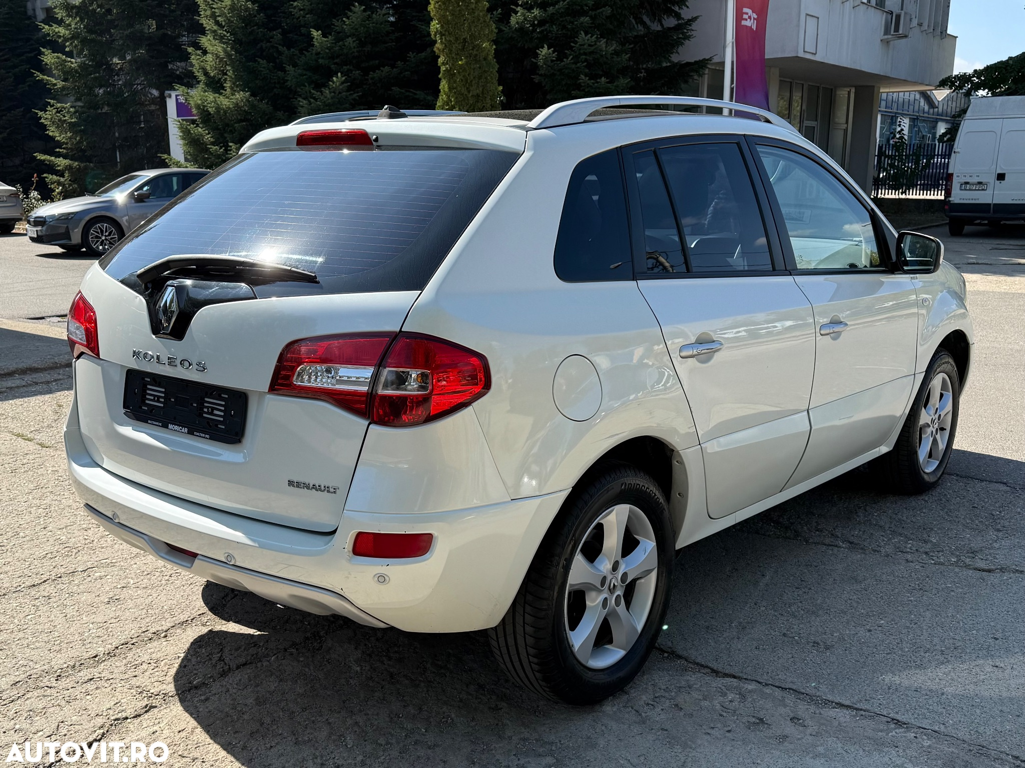 Renault Koleos 2.0 dCI 4X4 Privilege Aut - 5