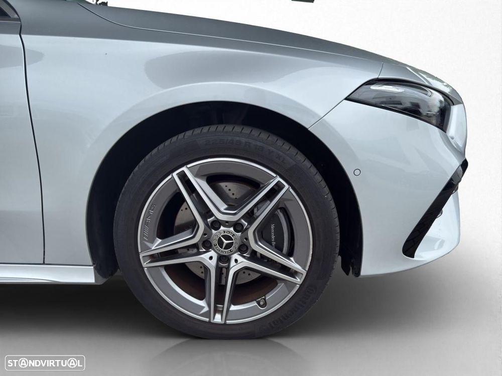 Mercedes-Benz A 250 e 8G-DCT AMG Line Advanced Plus - 17