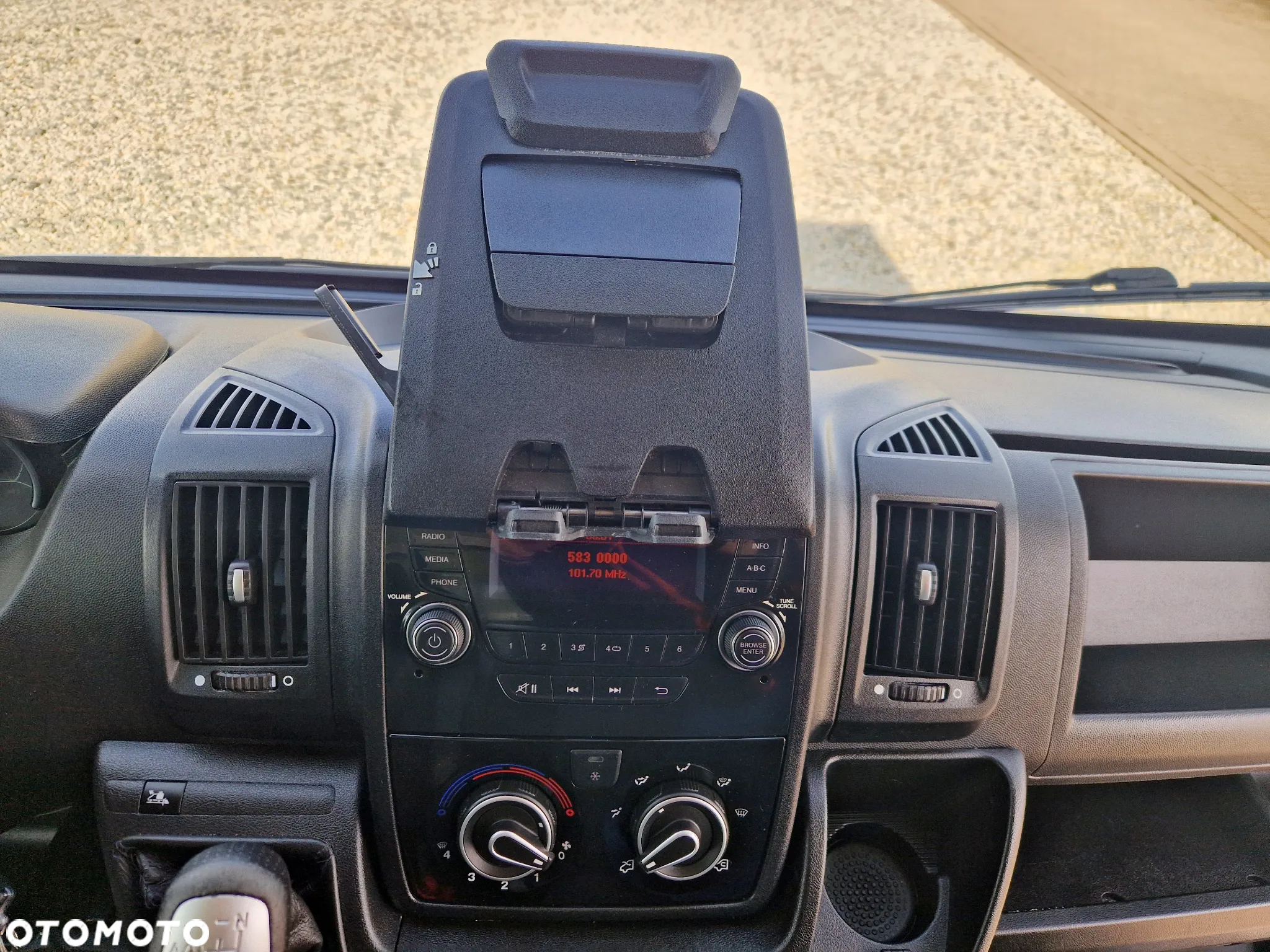 Fiat DUCATO 2,3 MJT 180 KONNY KONTENER 4,2M WINDA KLIMA WEBASTO KAMERA MAXI 16 KOŁA - 26