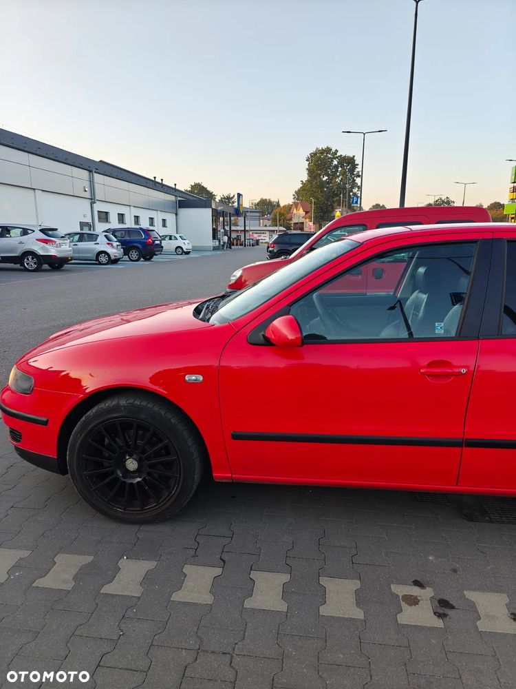 Seat Leon 1.8 Signo - 5