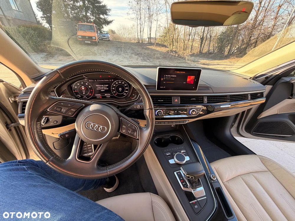 Audi A4 Limousine - 13
