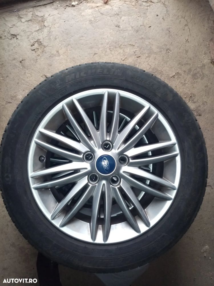 Ford Focus 1.5 EcoBlue Start-Stopp-System TITANIUM - 9