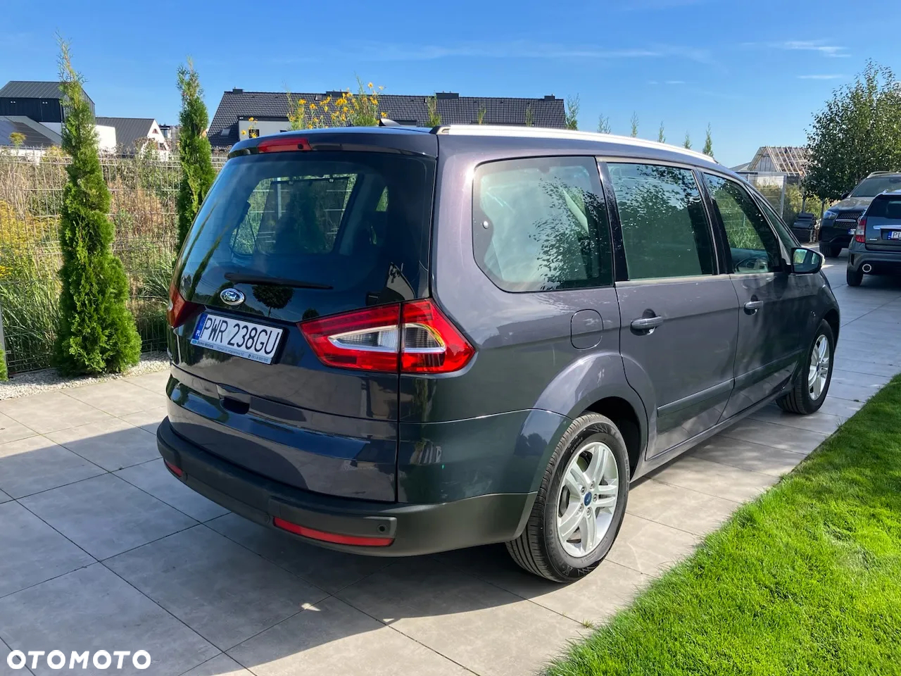 Ford Galaxy 2.0 TDCi Titanium - 11