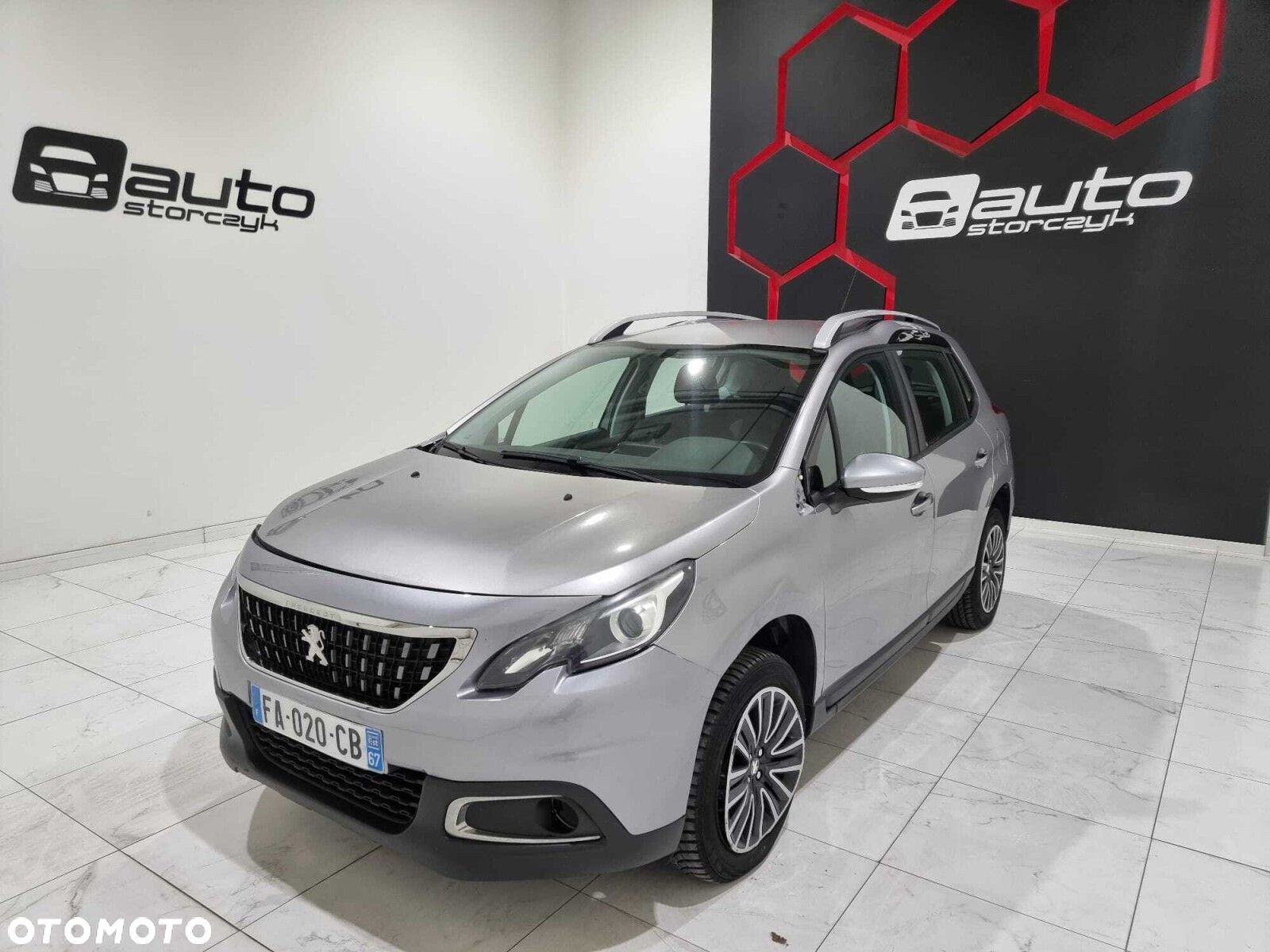 Peugeot 2008 - 1