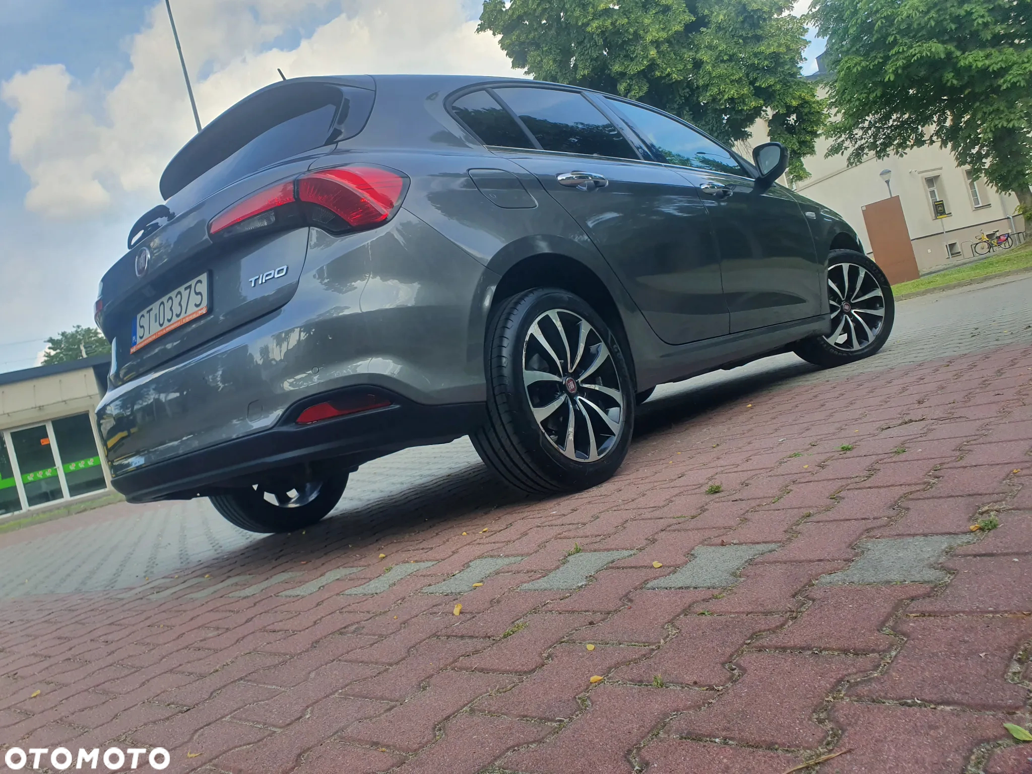 Fiat Tipo 1.6 MultiJet 16v Lounge - 8