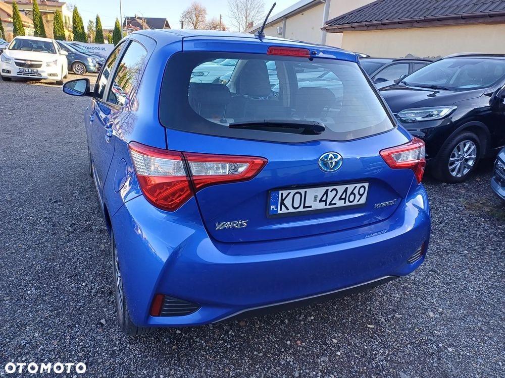 Toyota Yaris - 4