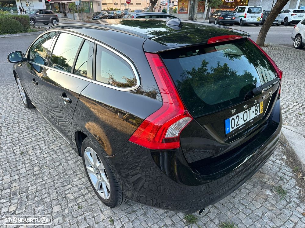 Volvo V60 1.6 D2 Momentum Eco Powershift - 7